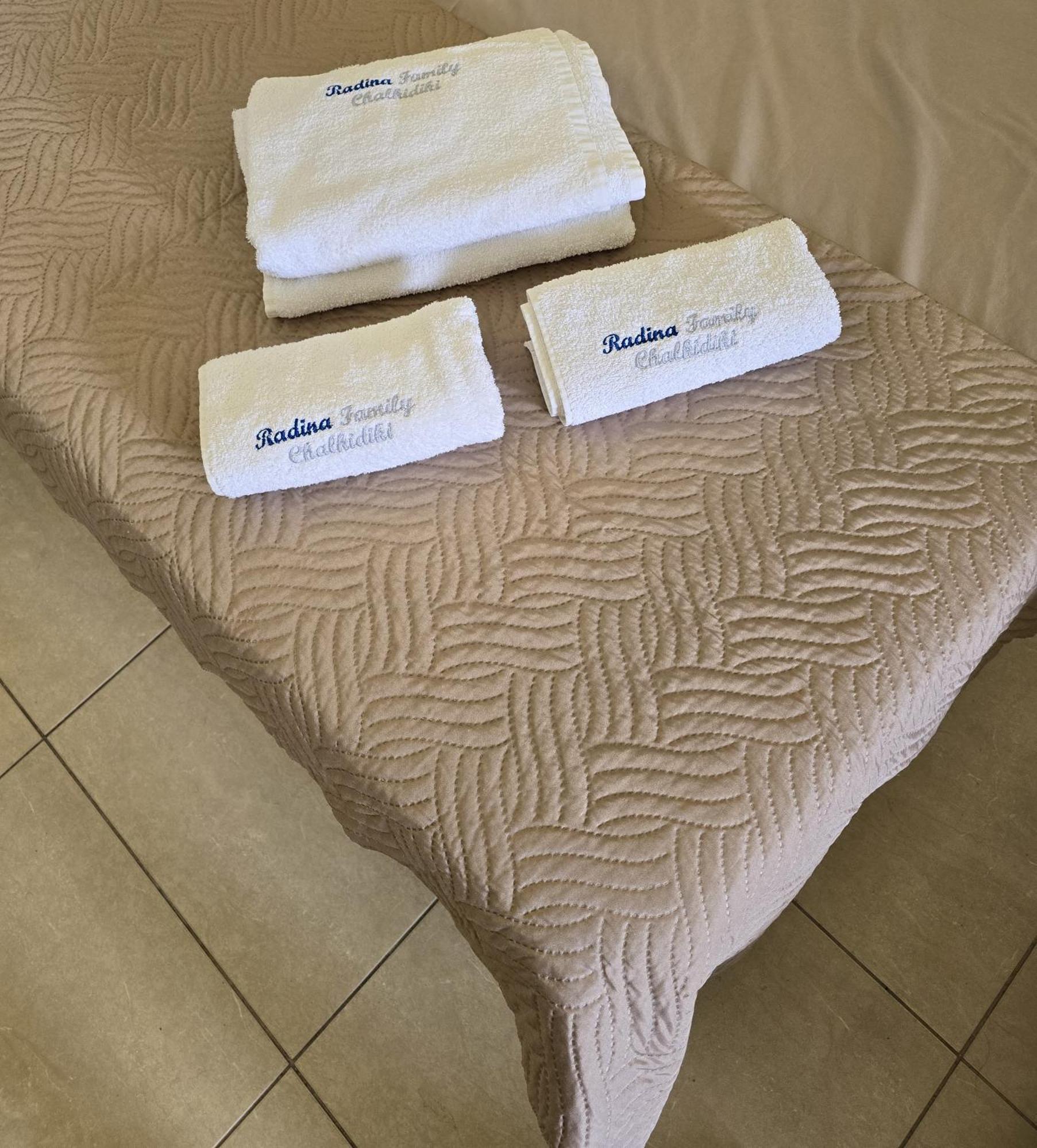 Radina Family Aparthotel Kallithea  Bagian luar foto
